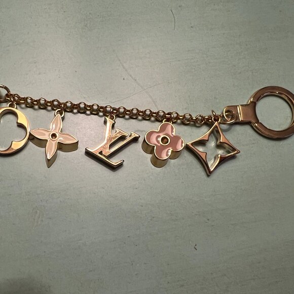 Louis Vuitton Fleur de Monogram Bag Charm Chain - Picture 2 of 3
